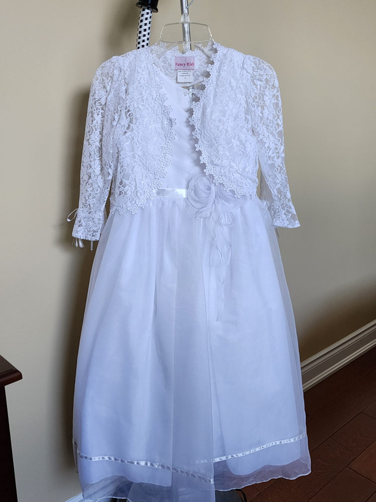 Poofy Princess Communion Dress & Lace Bolero image indicator(2)