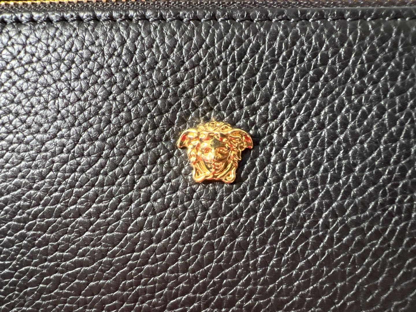 Versace Calf Leather small pouch/purse/handbag image indicator(2)