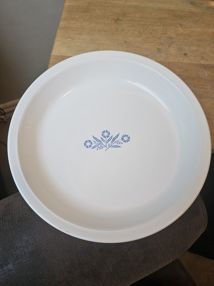 Vintage Corningware Blue Cornflower 9” Pie Plate