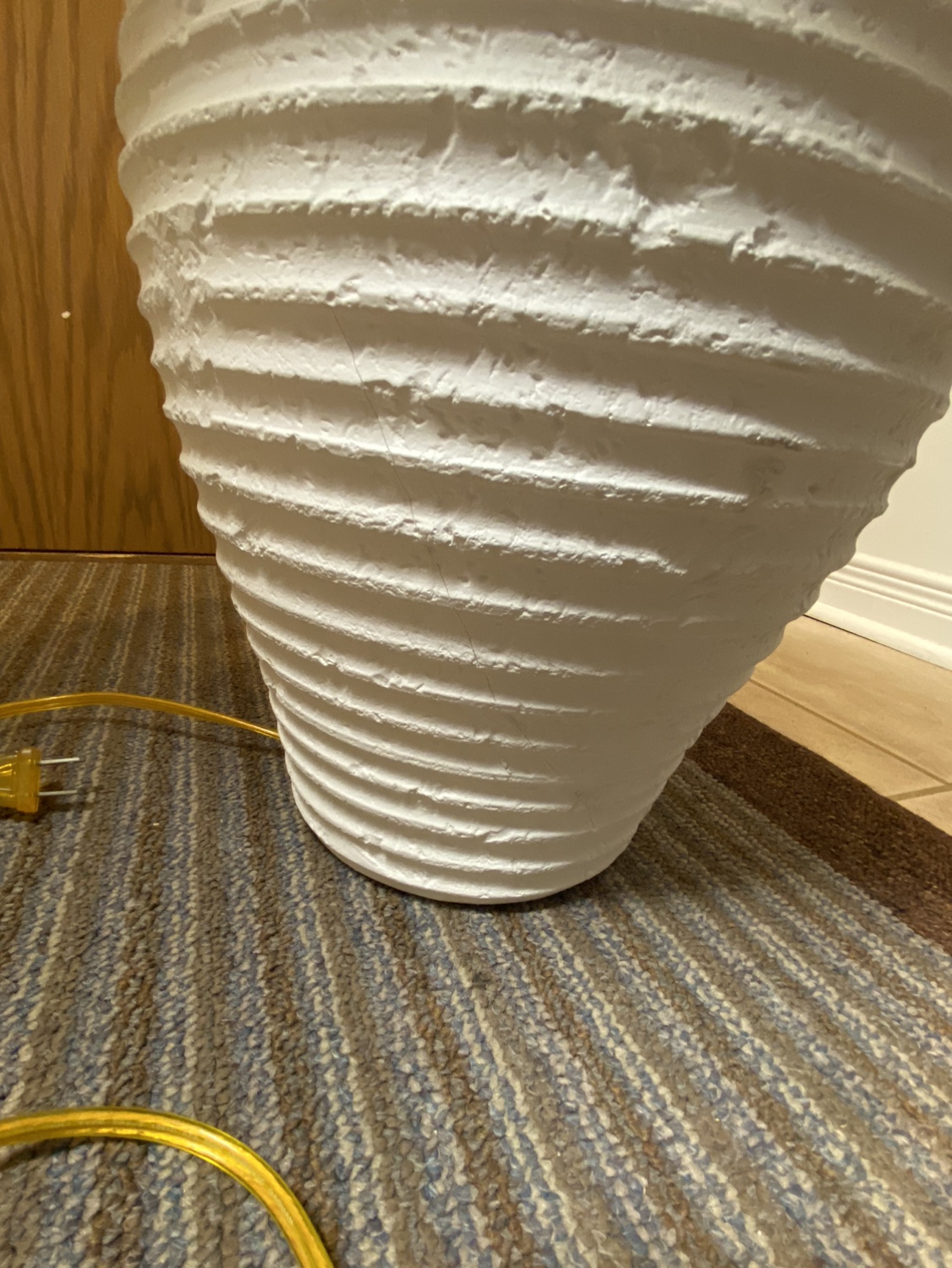 White Table Lamp with Clay base image indicator(6)