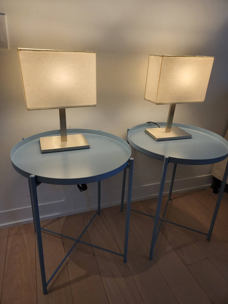 Nightstand + lamp set - photo 3