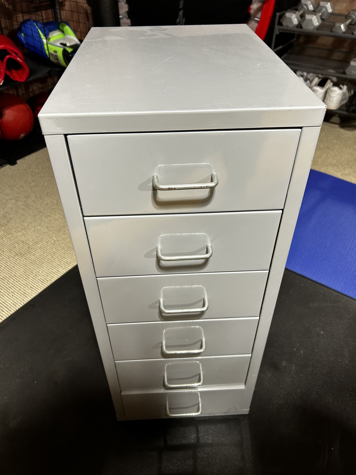 Metal filing cabinet thumbnail