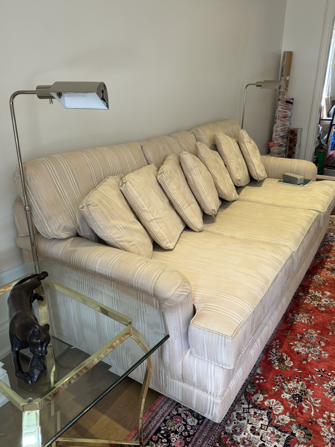 Sofa set with two side table and a coffee table - photo 3