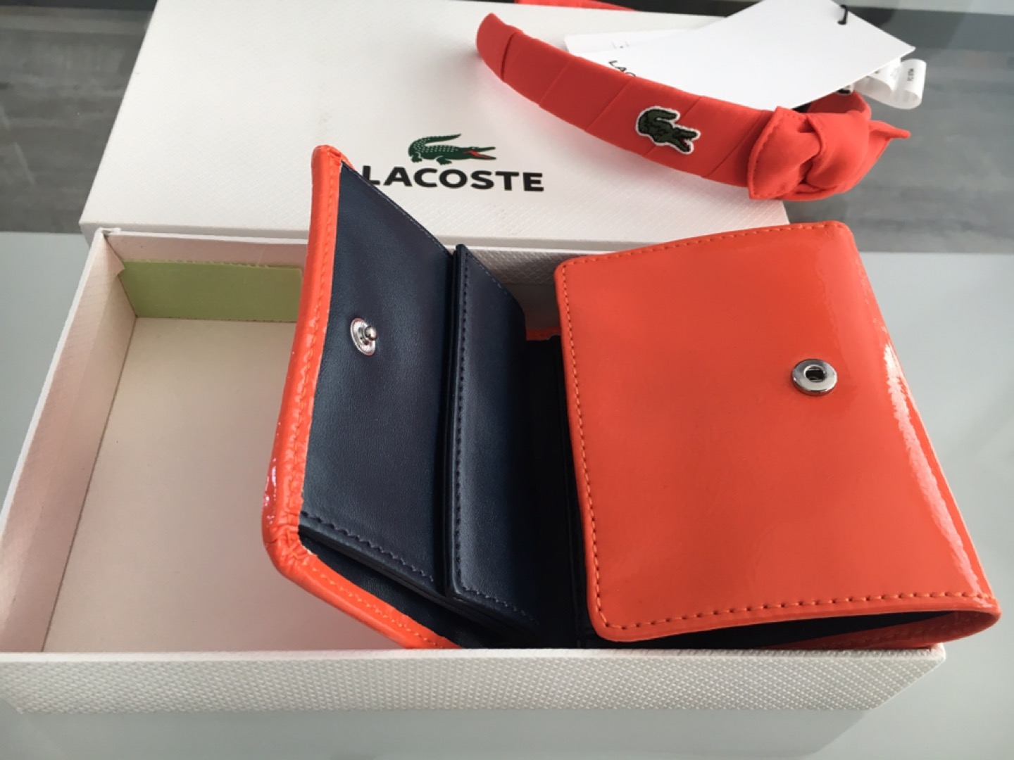 *NEW* LACOSTE Wallet/Card Holder + Headband Set image indicator(2)