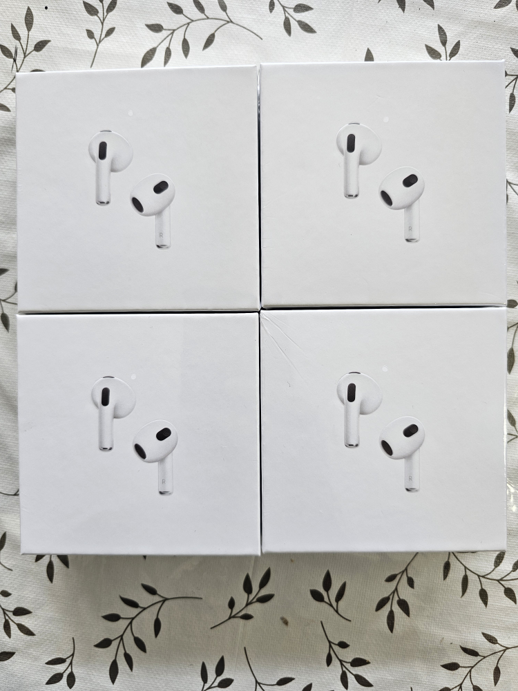 AirPods 3rd Generation - photo 2