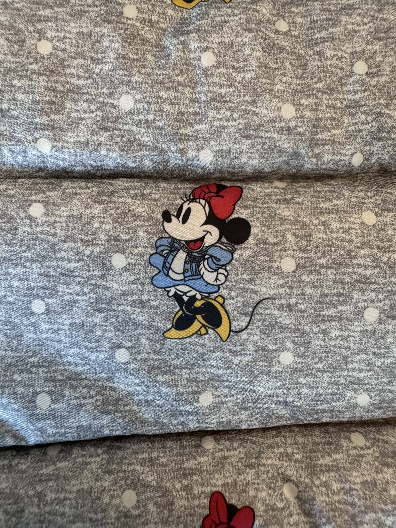 Gap disney puffer winter jacket image indicator(7)