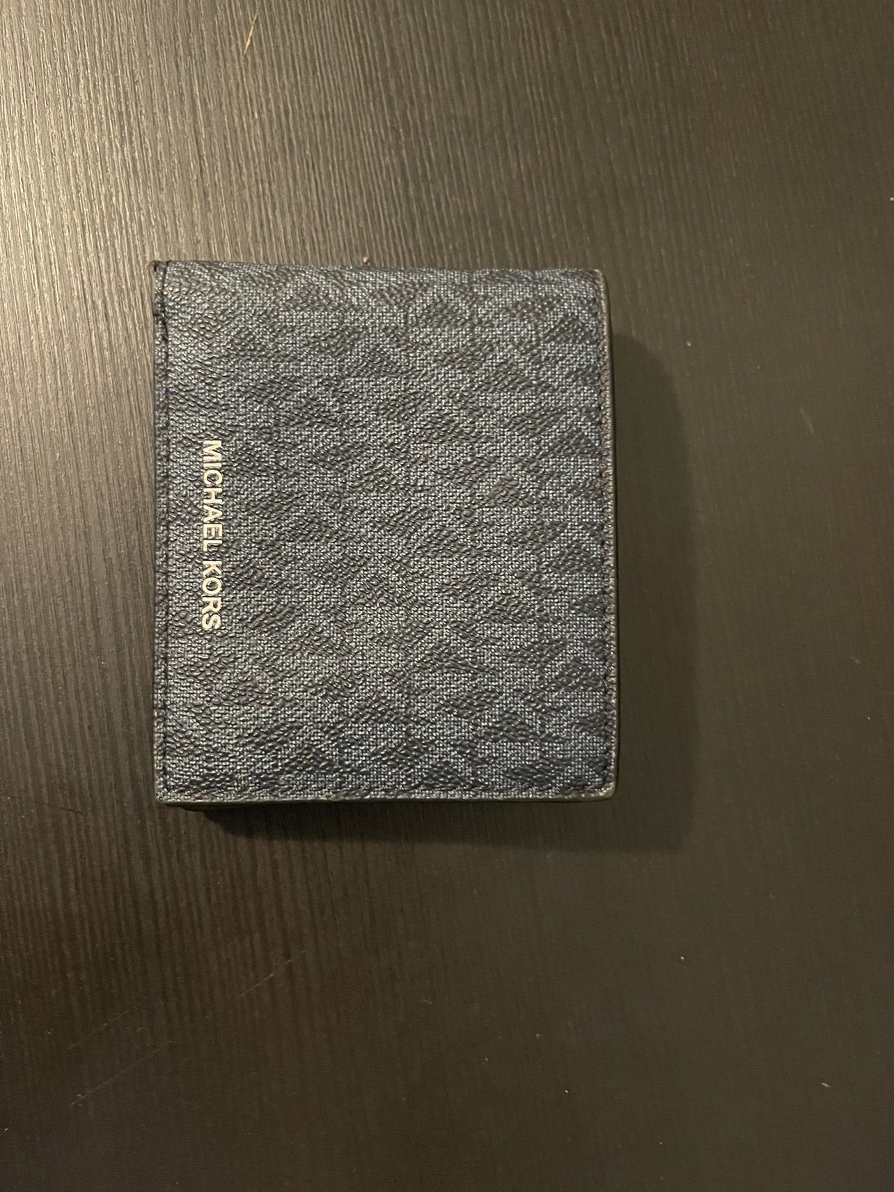 Micheal Kors men’s wallet