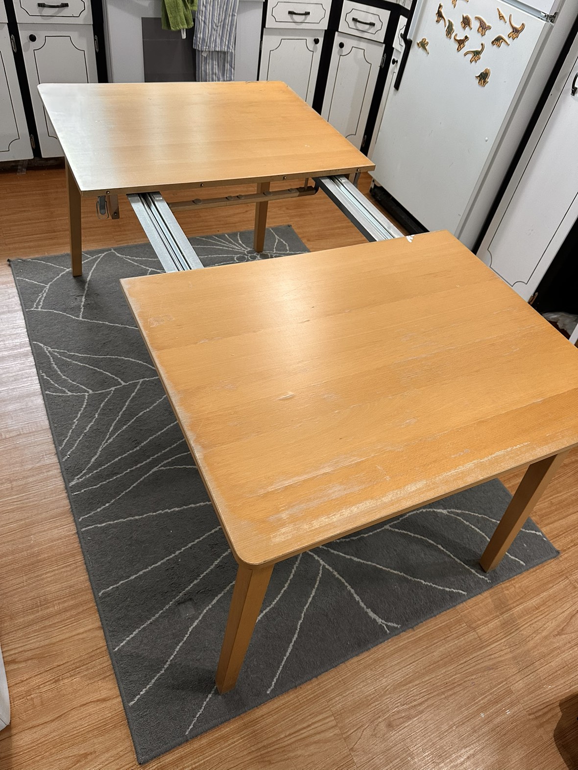 Dinning table with central extension - photo 4