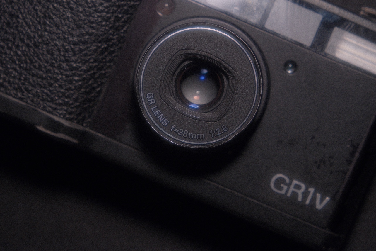 Ricoh GR1V thumbnail