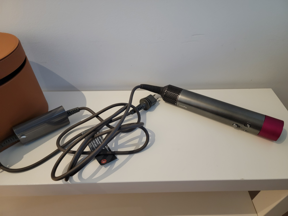Dyson Airwrap Styler - photo 4