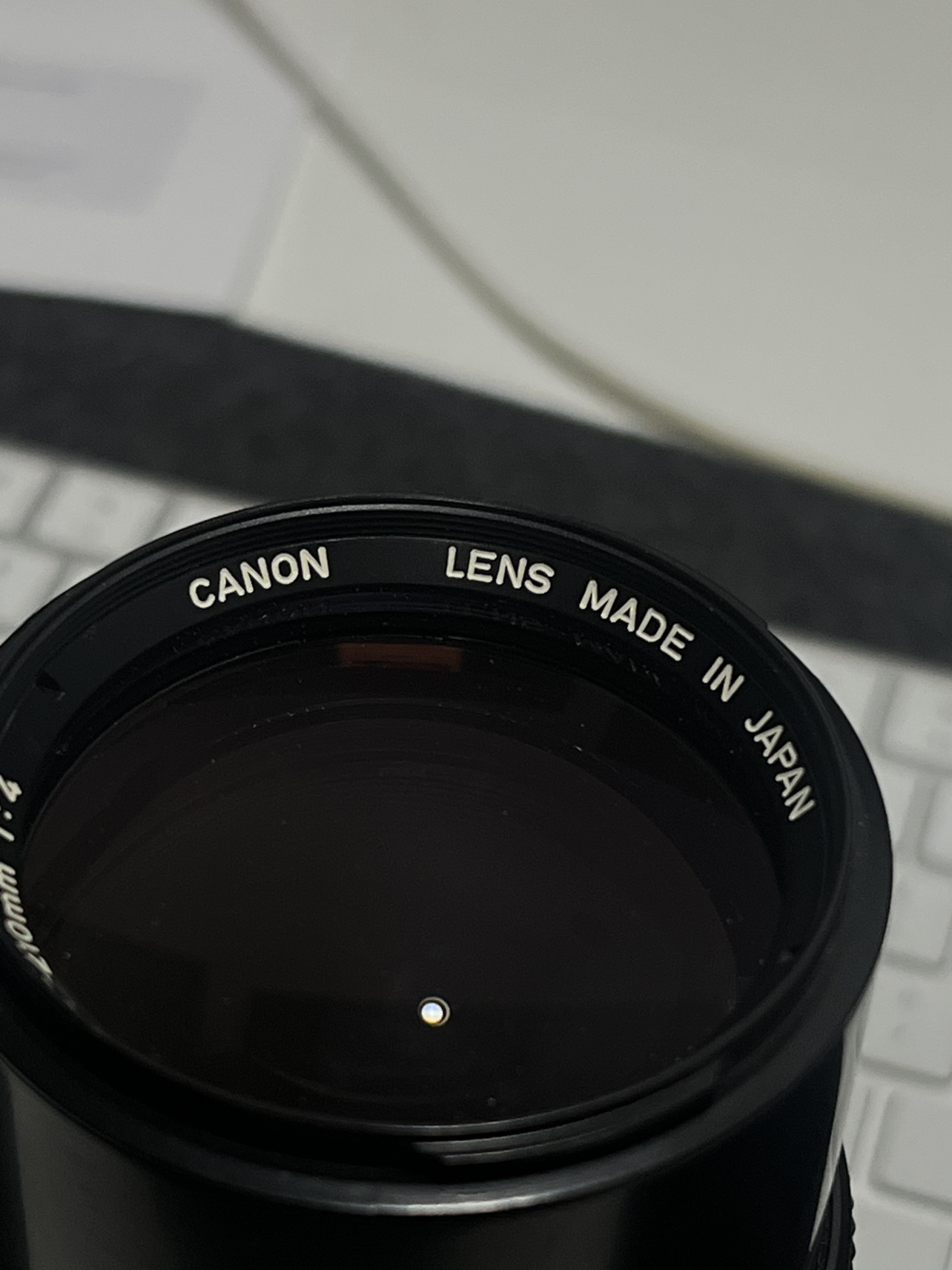 Canon EF 70-210mm lens - photo 2