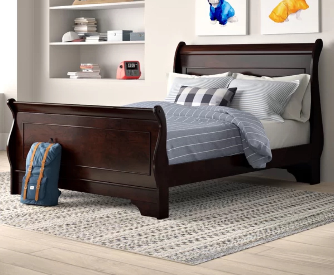 Full size Sleigh bed with Sealy Mattress and box spring - photo 4