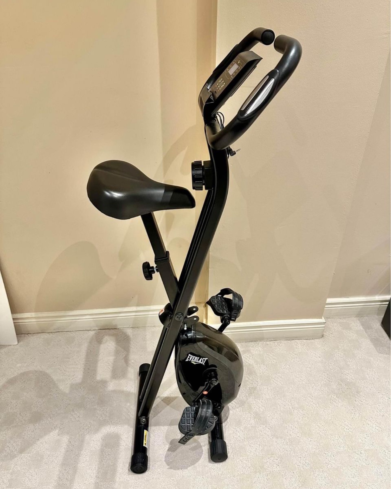 Everlast collapsible exercise bike + Unisex Adult Ab Trainer - photo 2