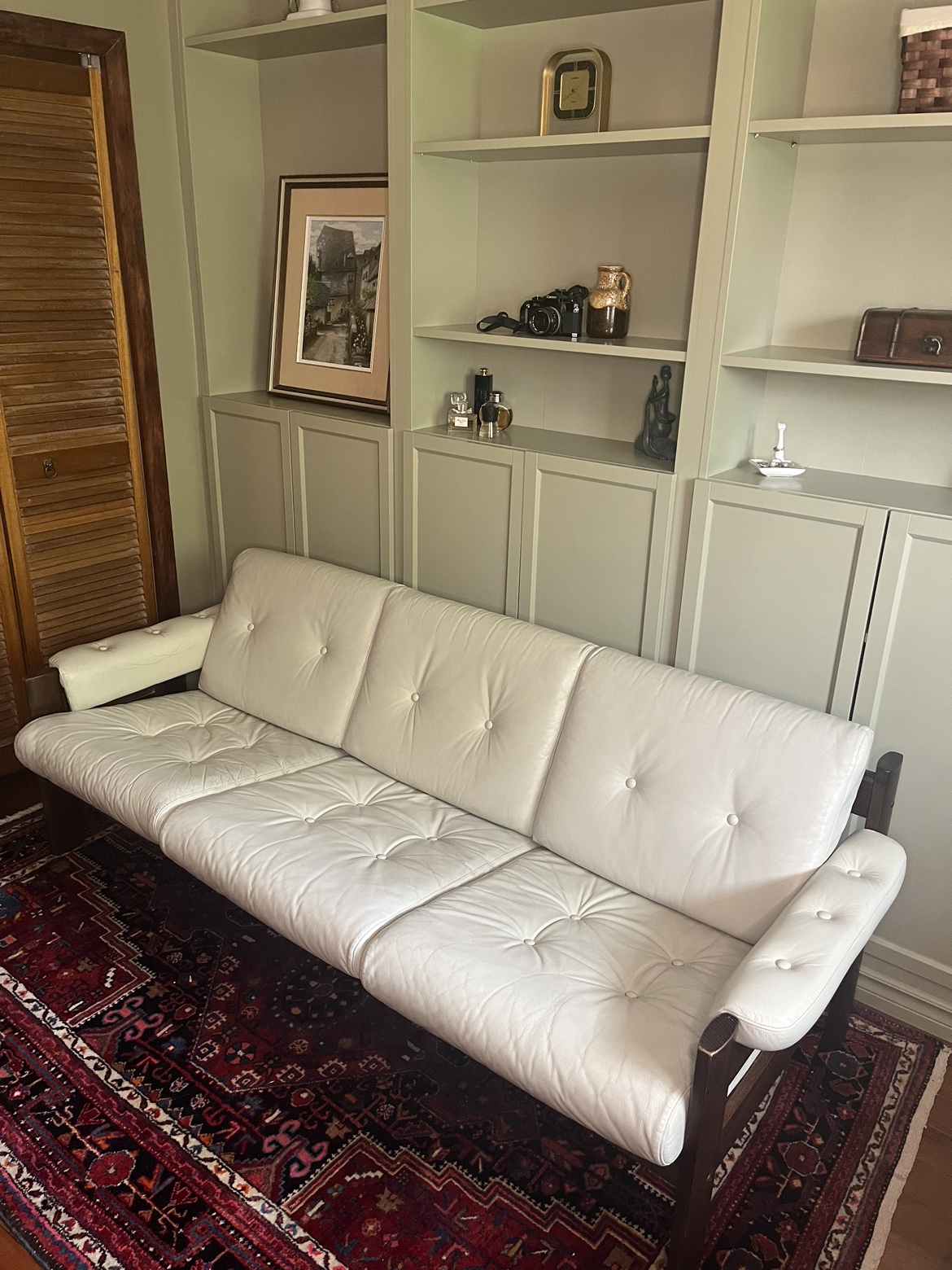 Ekornes leather sofa and loveseat thumbnail