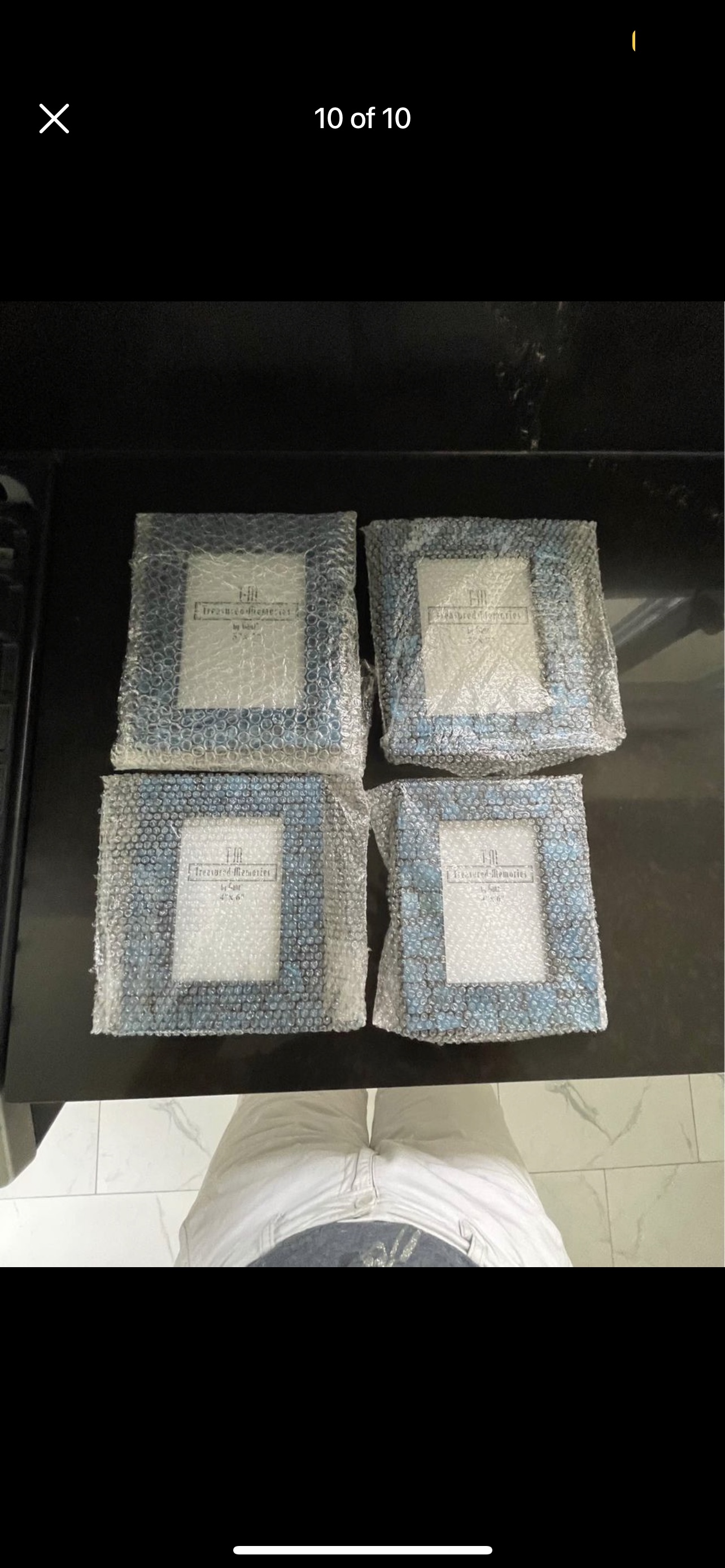 NEW - SET OF 4 PHOTO FRAMES image indicator(10)