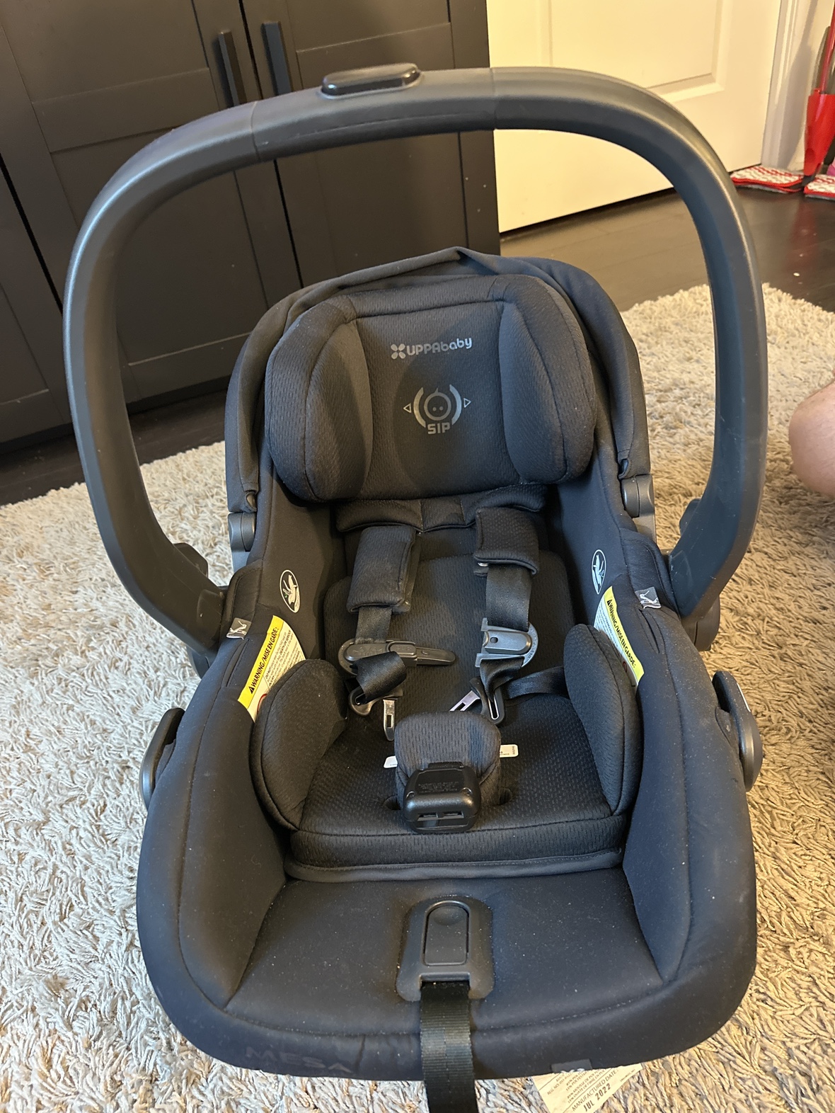 Super New Uppa Baby Mesa v2 infant Car seat image indicator(3)