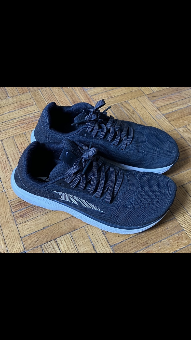 Altra Women’s Black Escalante 3 Running 🏃‍♀️ Shoes 👟 Size 8🖤 image indicator(2)