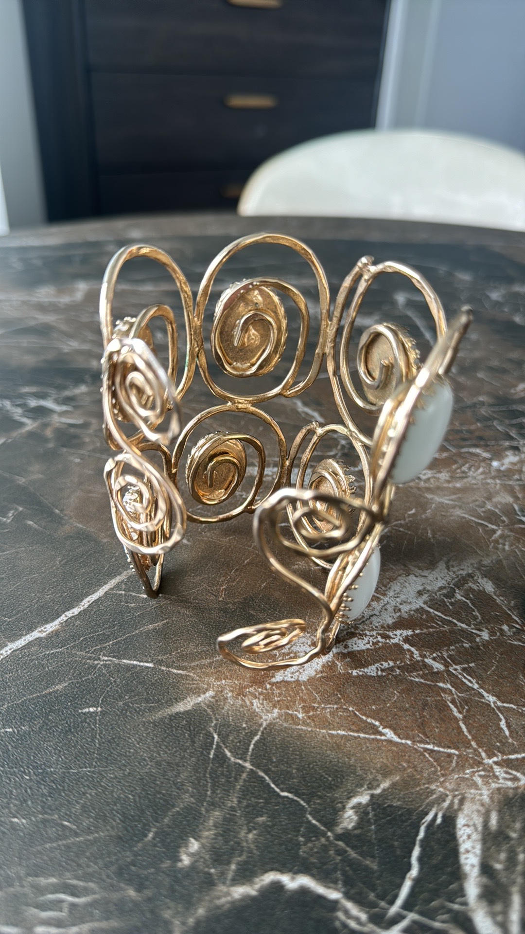 Cuff Bracelet image indicator(2)