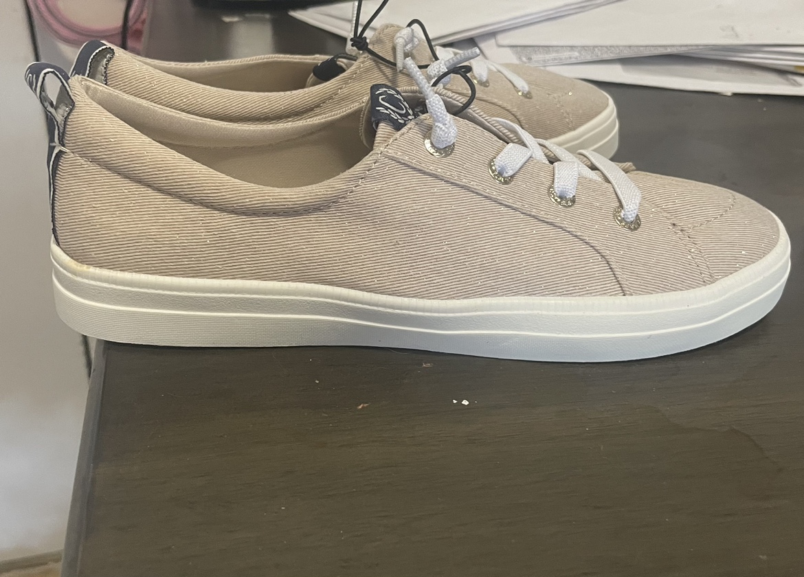 Chaps sneakers  size 7 - photo 3