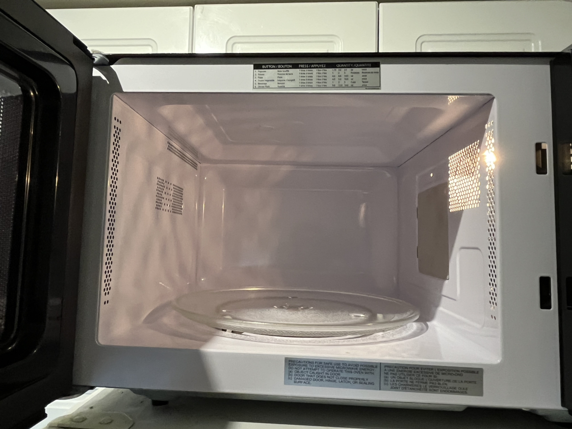 Toshiba microwave (50)) - photo 2