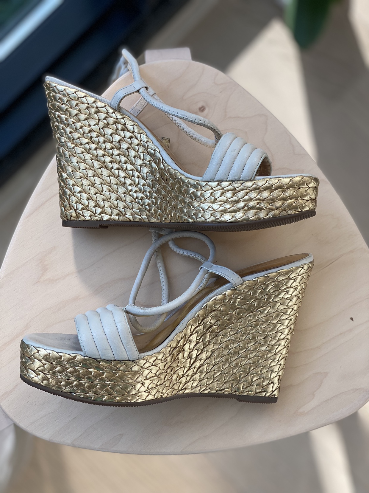 leather platform sandals image indicator(4)