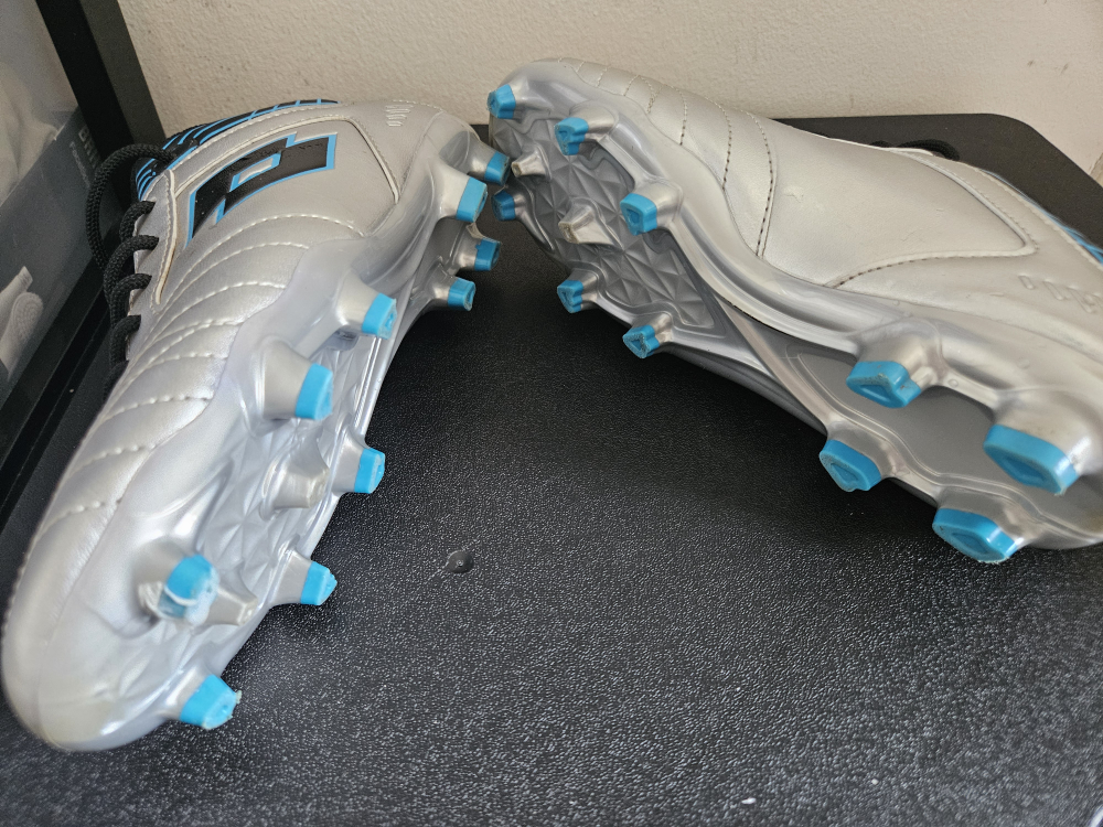 #freecycle Lotto cleats-unisex. - photo 3