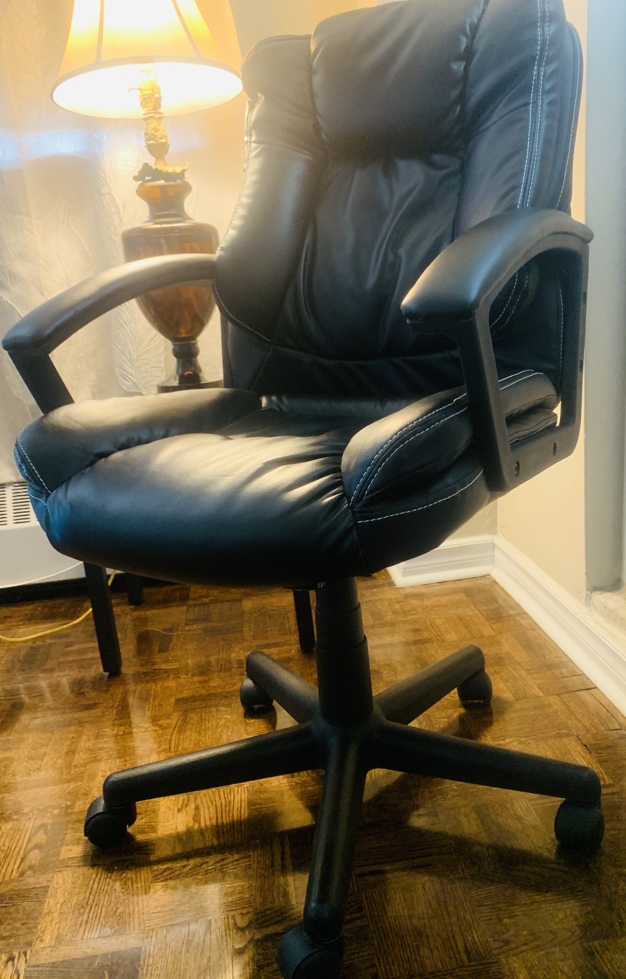 Office/Manager Chair image indicator(5)