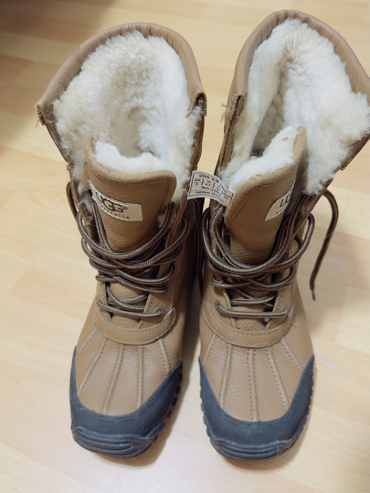Ugg winter boots