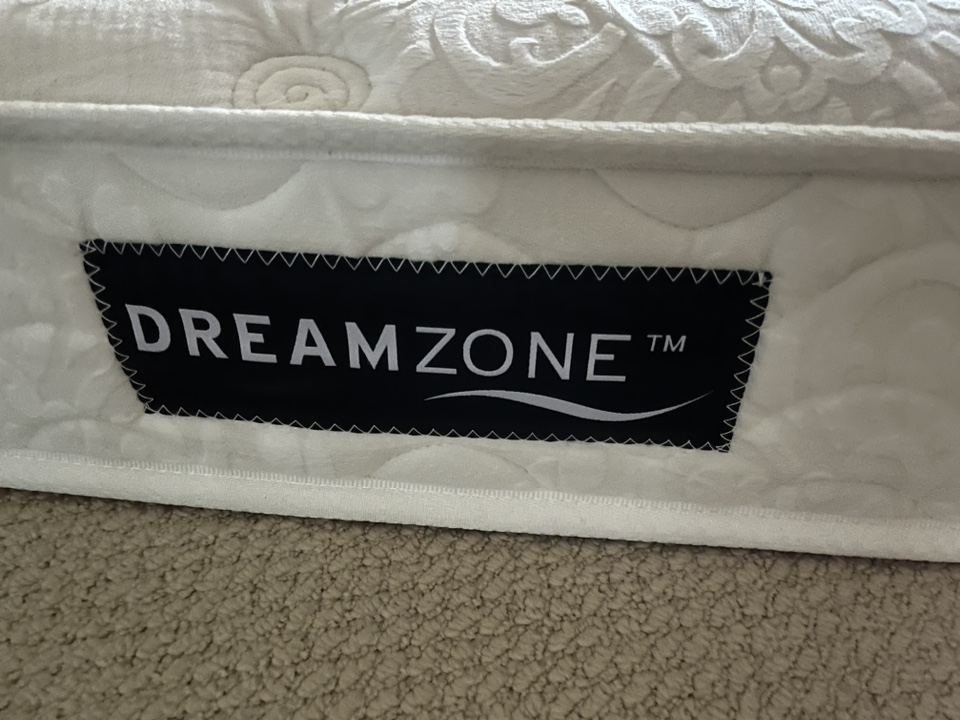 Twin mattress - photo 2