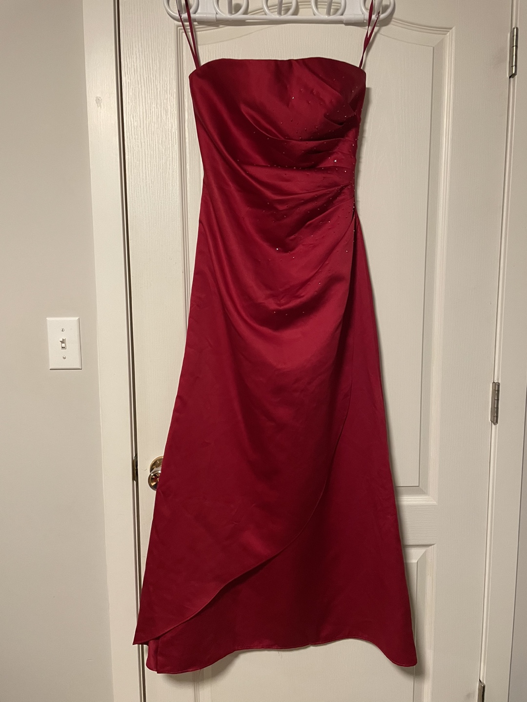 Red prom dress - photo 2