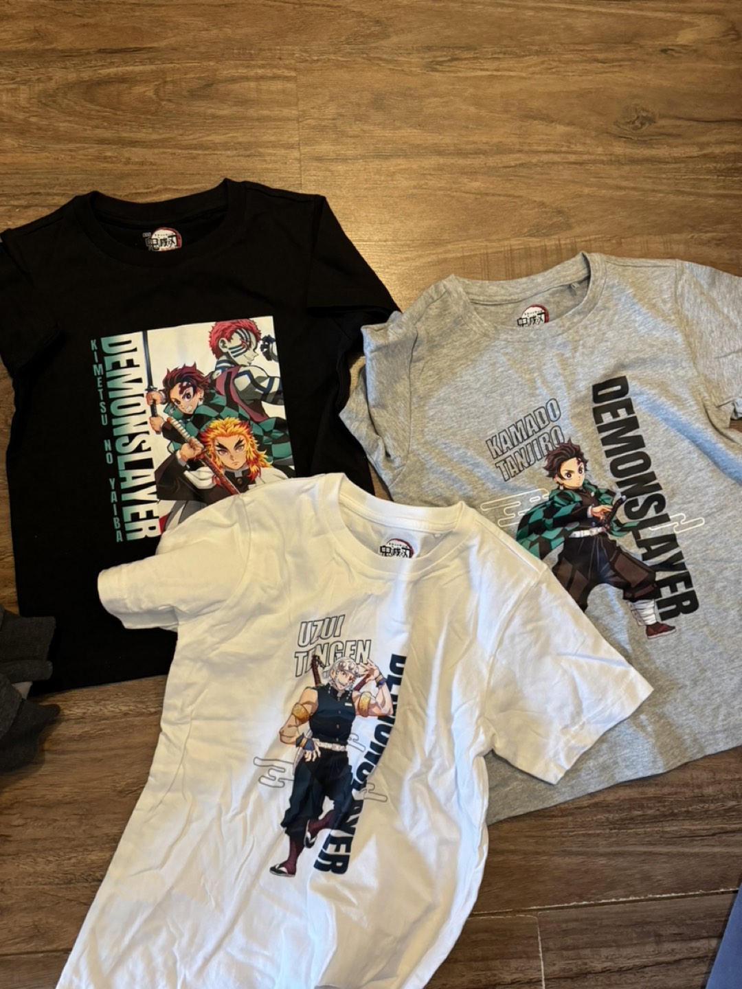 Brand new demon slayer toddler t-shirt🧡 thumbnail