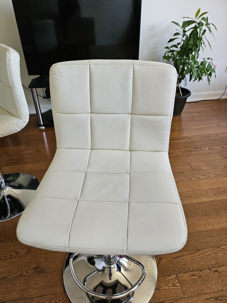 Adjustable bar stools - photo 4