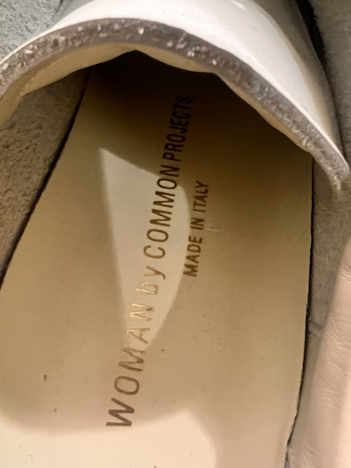 Common projects sneaker. Size 6 womans - photo 3