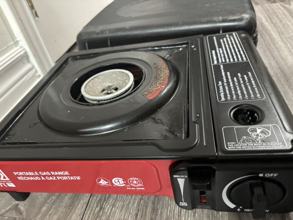 Portable gas stove