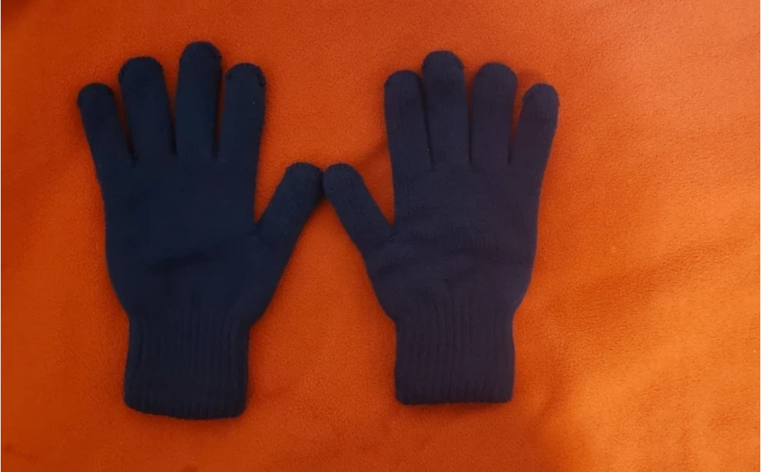 Winter Gloves thumbnail