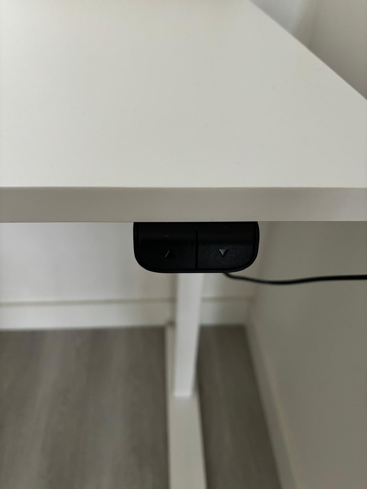 Adjustable desk - photo 3