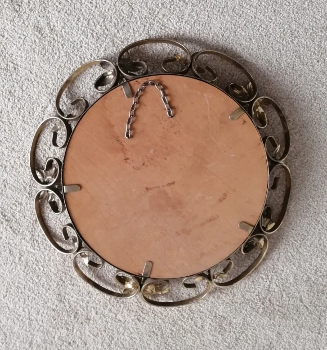 Vintage "Fisheye" Brass Flower Mirror - photo 3