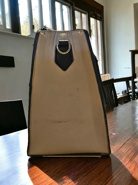 women handbags #freecycle image indicator(5)