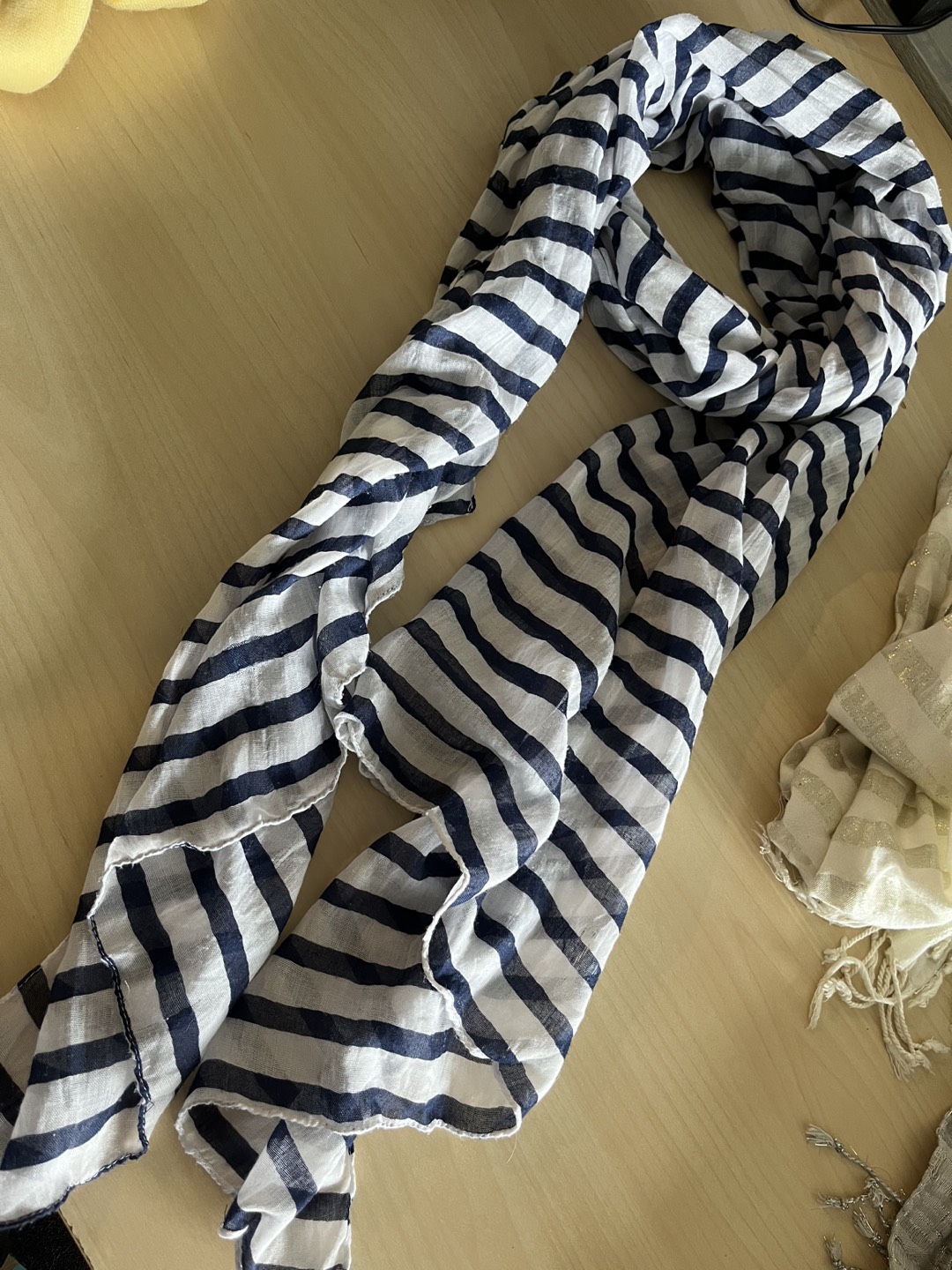 4 spring scarves ($5 for all) image indicator(3)