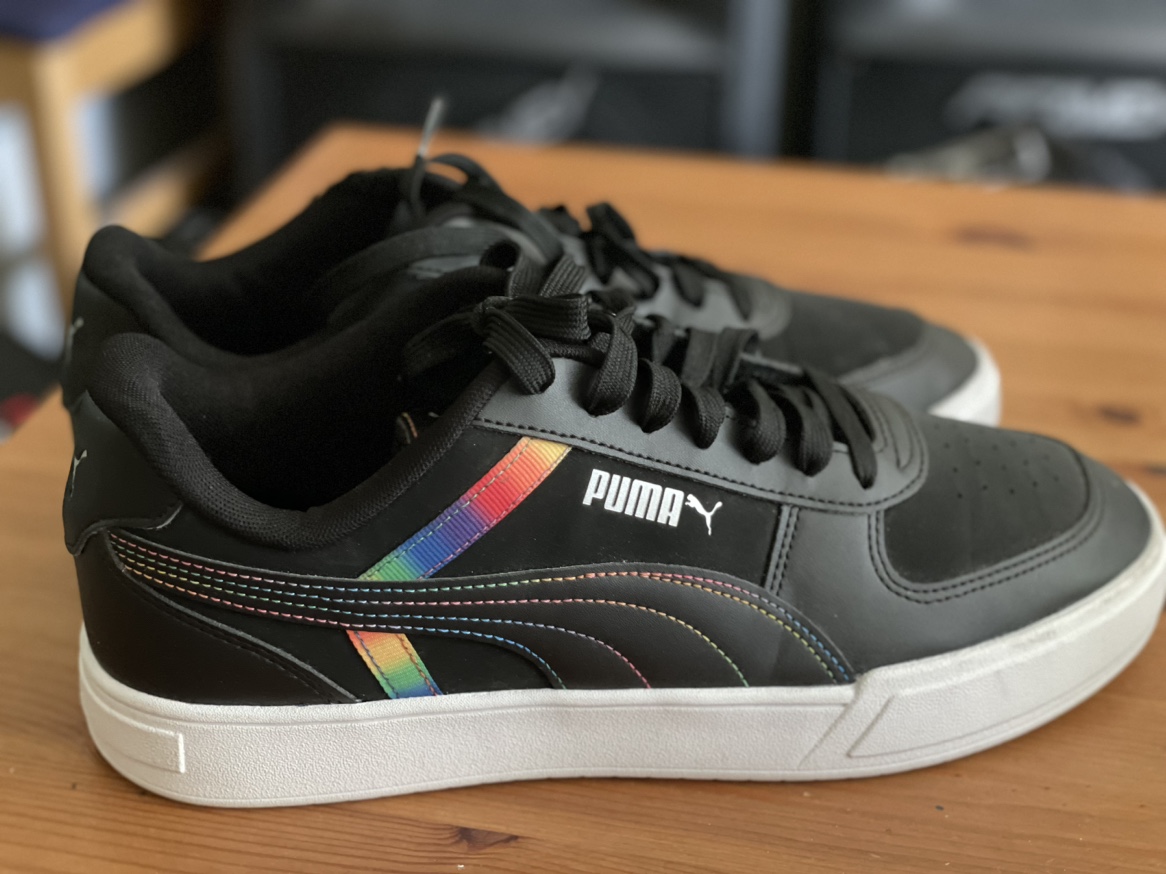 Puma shoes thumbnail
