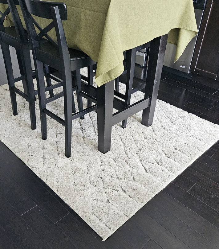 Gorgeous Beige Geometric Rug 🥕 thumbnail