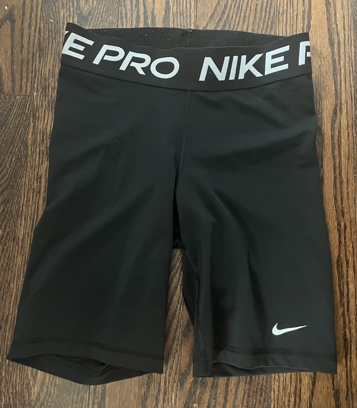 Nike pro shorts thumbnail