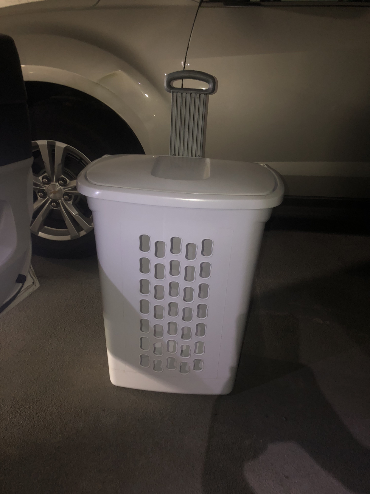 Laundry basket