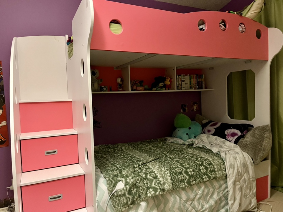 VIGGO Bunk Bed With Storage (Twin)