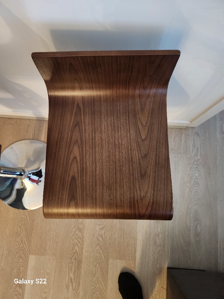 2 Bar stools.  Brown wood - photo 4