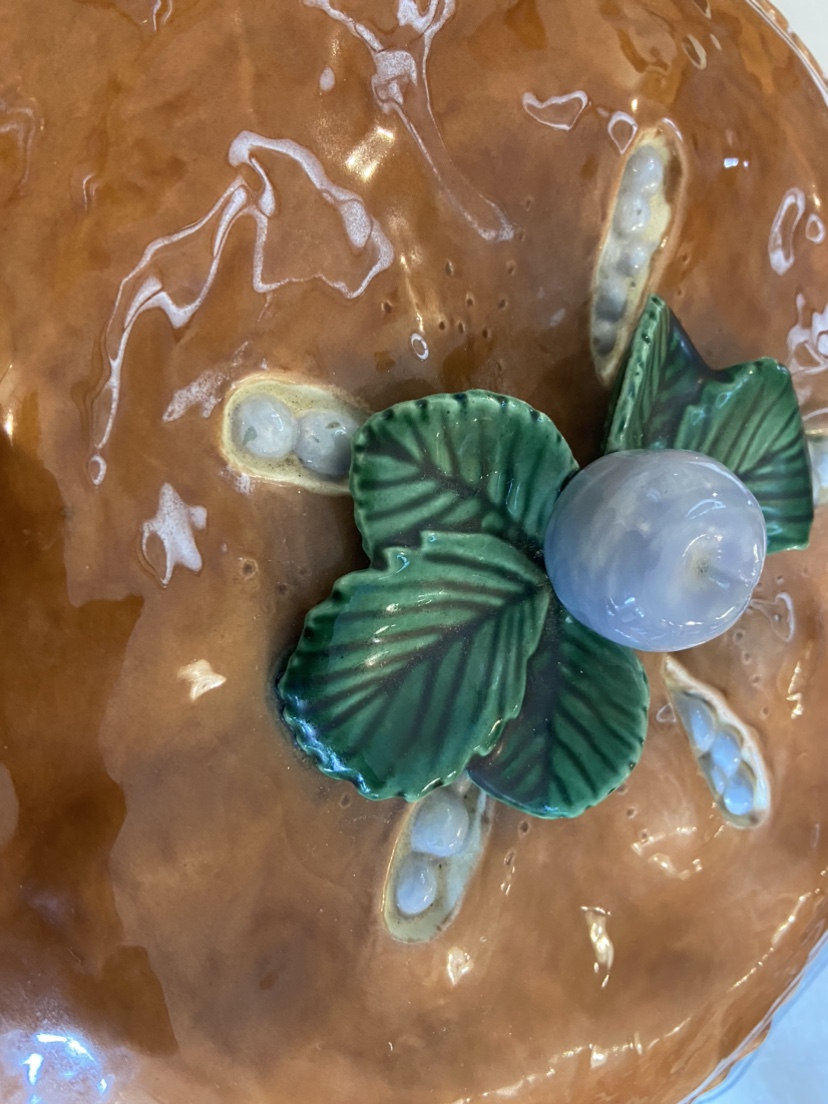 Vintage Blueberry Pie Cover and Dish image indicator(6)