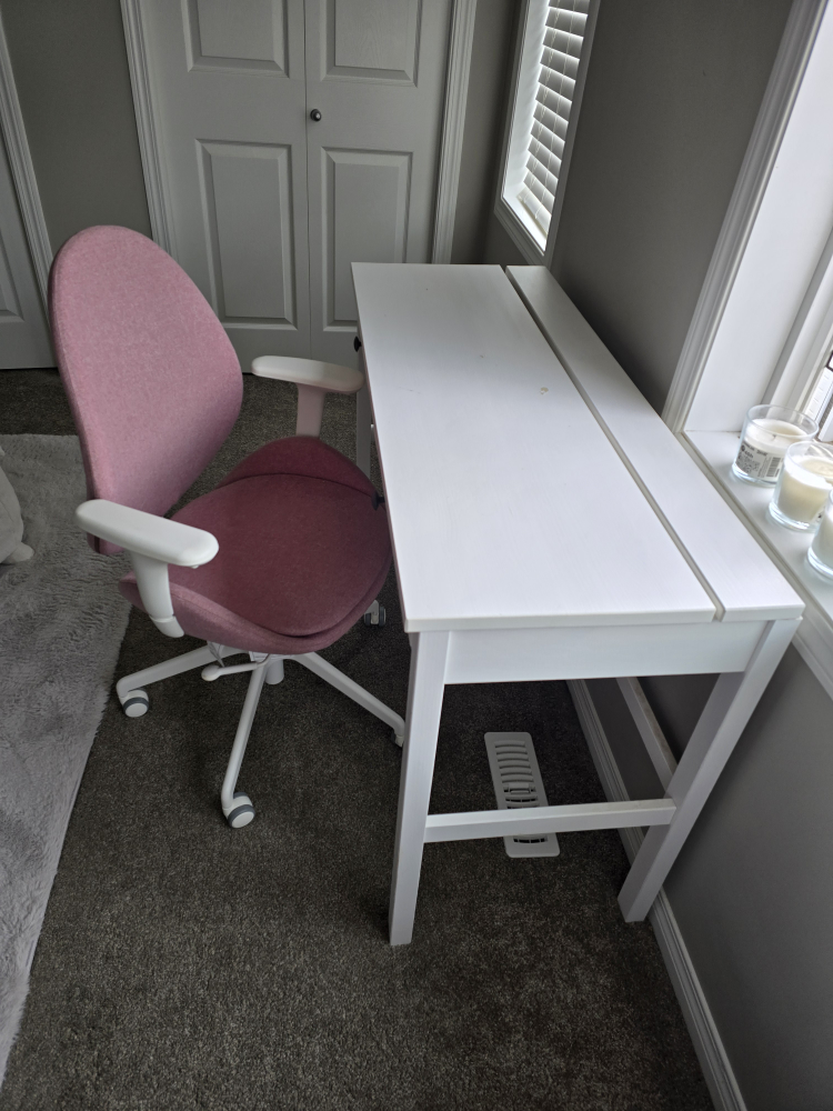 Cute Pink Desk and Office Chair - photo 4