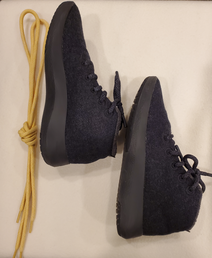 Natural Black Allbird Mizzles, Size 6 image indicator(3)