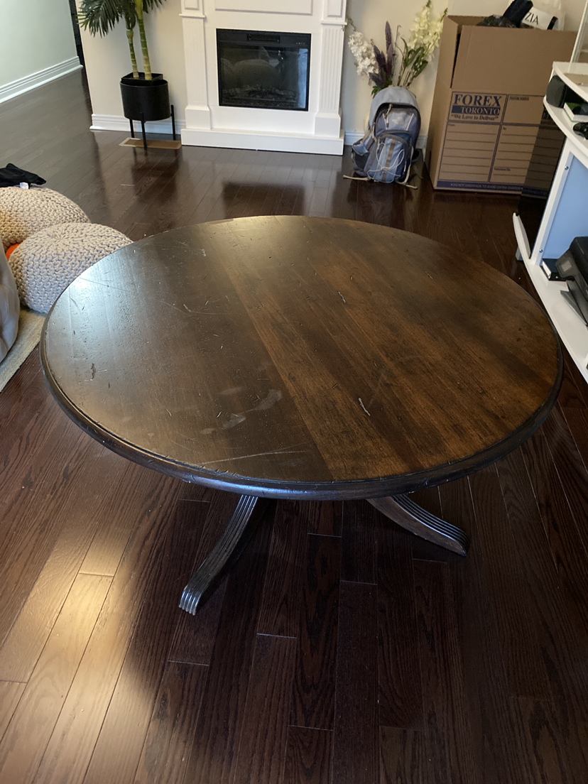 Round wooden centre table