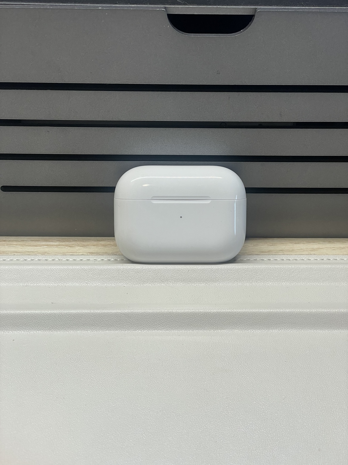 Apple AirPod Pro Gen 1 - photo 5